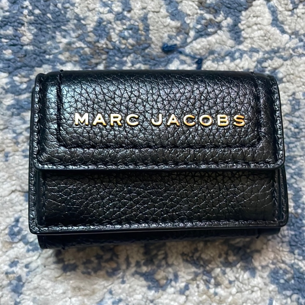 MARC JACOBS The Groove Mini Trifold Wallet